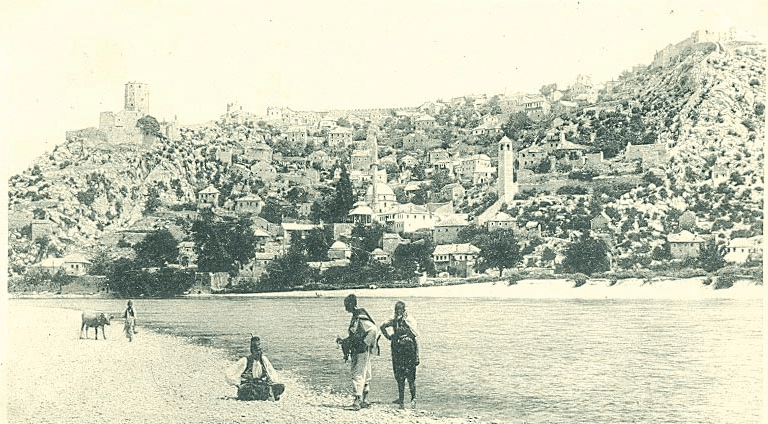 Pocitelj in the distance